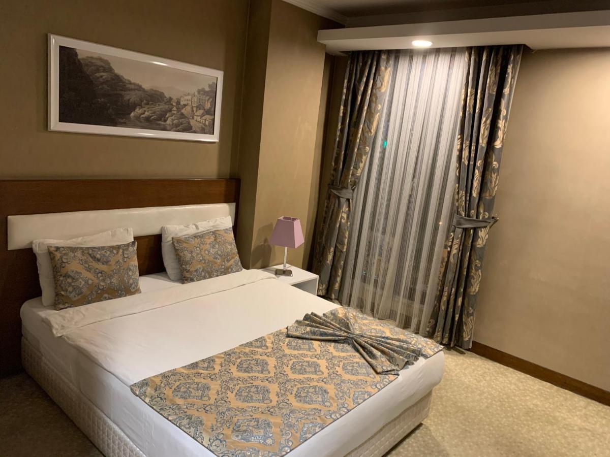 Moonlight Hotel Bostanici Bagian luar foto