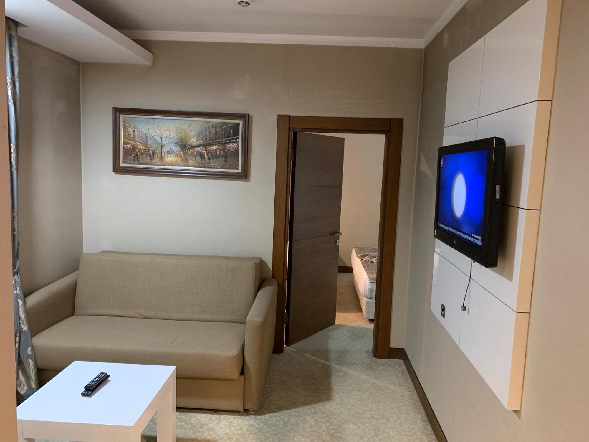 Moonlight Hotel Bostanici Bagian luar foto
